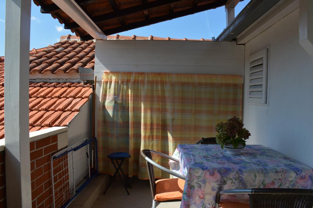 Apartments Marija Bajto Nečujam Eksteriør bilde