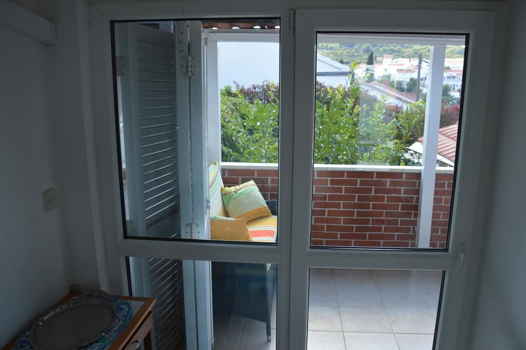 Apartments Marija Bajto Nečujam Eksteriør bilde